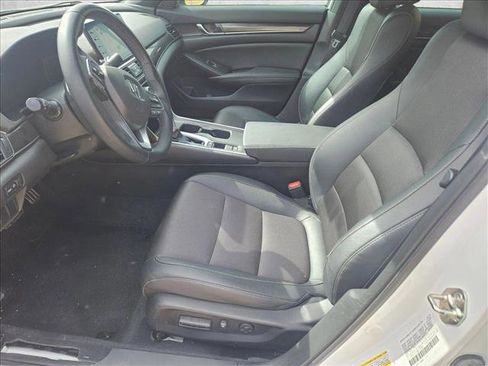 Used 2019 Honda Accord Sport image 14
