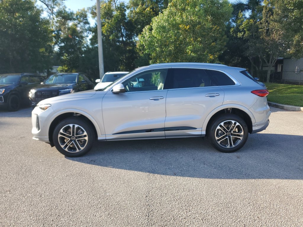 New 2026 Audi Q5 Premium Plus AWD/4WD image 8