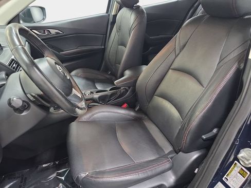 Used 2014 MAZDA MAZDA3 s Grand Touring w/ Technology Package FWD image 13