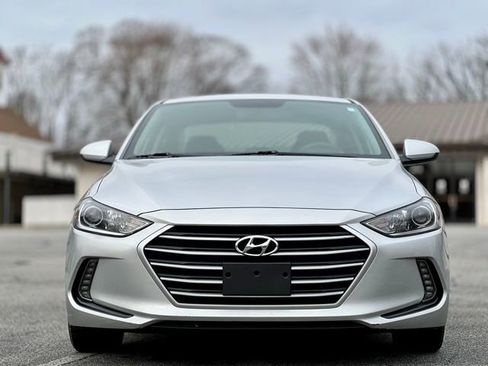 Used 2017 Hyundai Elantra Value Edition w/ Cargo Package image 2