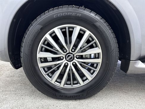 Used 2021 Nissan Armada SL w/ Captain's Chairs Package image 45