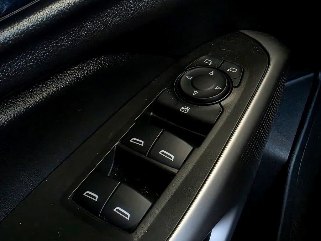 Used 2024 Chevrolet Trax RS w/ Driver Confidence Package FWD image 14