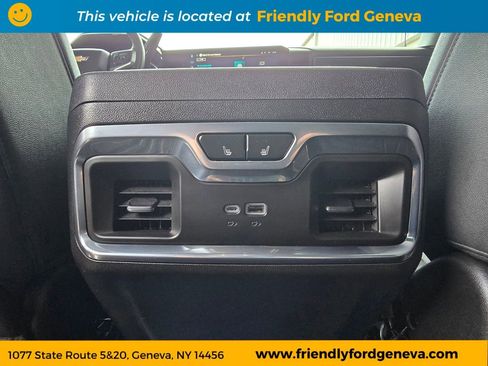 Used 2025 Chevrolet Silverado 3500 LTZ AWD/4WD image 15