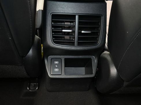 Used 2024 Kia Seltos S image 24