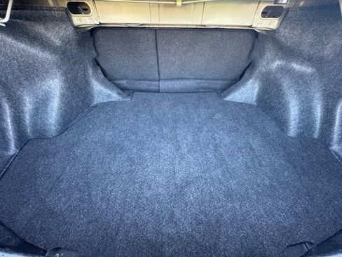 Used 2017 Toyota Corolla L image 31