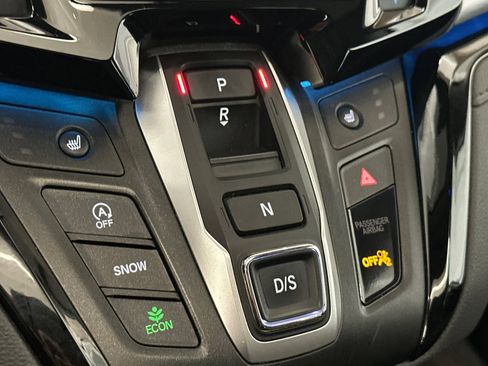 Used 2025 Honda Odyssey Touring image 23