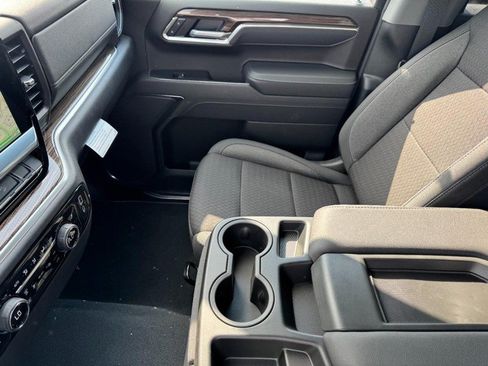 New 2026 Chevrolet Silverado 1500 RST w/ Z71 Off-Road Package AWD/4WD image 10