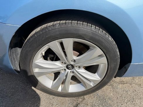 Used 2010 Hyundai Genesis 2.0T image 26