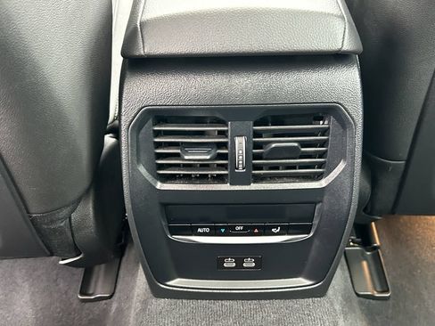 Used 2023 BMW i4 eDrive40 w/ Premium Package RWD image 33