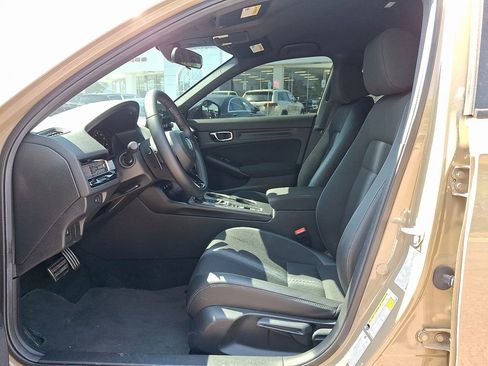 Used 2025 Honda Civic Sport image 11