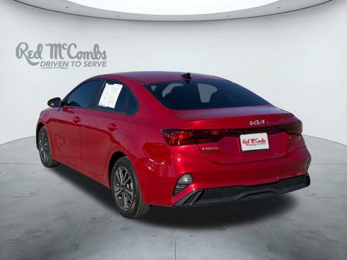 Used 2023 Kia Forte LXS w/ LXS Technology Package image 3