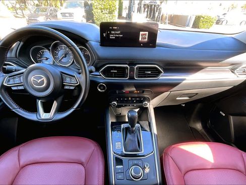 Used 2021 MAZDA CX-5 Carbon Edition image 16