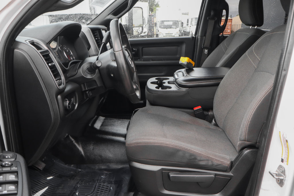 Used 2021 RAM 5500 Tradesman w/ Towing Technology Group RWD image 21