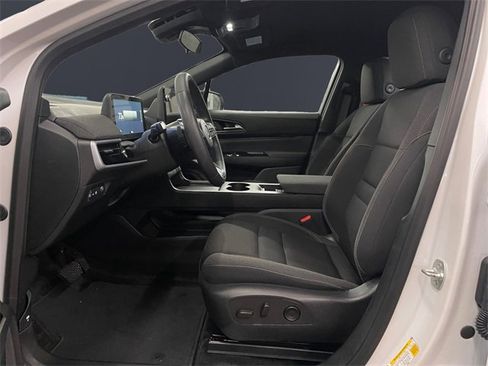 Used 2024 Honda Prologue EX image 9