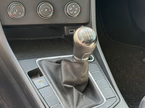 Used 2019 Volkswagen Jetta S FWD image 24