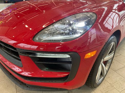 Certified 2024 Porsche Macan S image 26