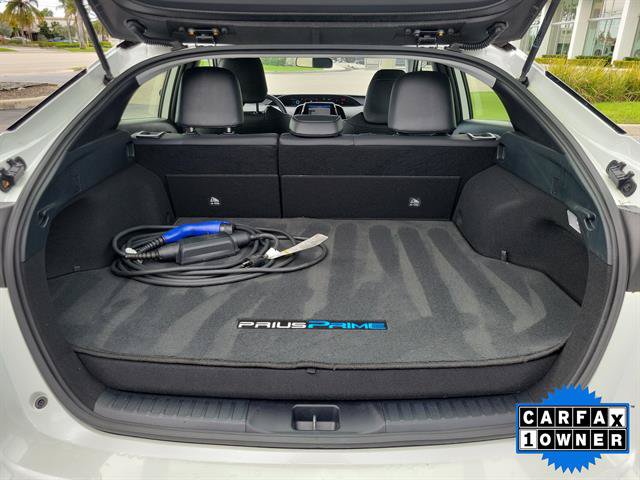 Used 2021 Toyota Prius Prime XLE w/ Carpet Mat Package (TMS) FWD image 21
