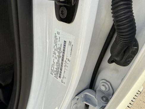 Used 2024 Ford F250 XLT w/ Snow Plow Prep Package image 24