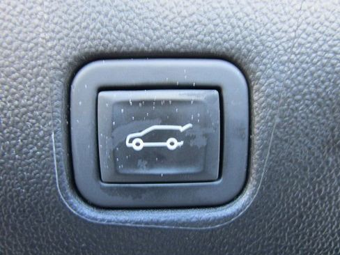 Certified 2023 Chevrolet Blazer LT w/ Convenience Package image 23