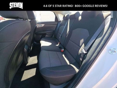 Used 2022 Kia Forte LXS image 11