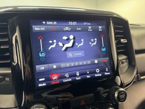 Used 2021 RAM 1500 Big Horn w/ Built-to-serve Edition image 20