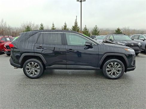 Certified 2024 Toyota RAV4 XLE Premium image 7