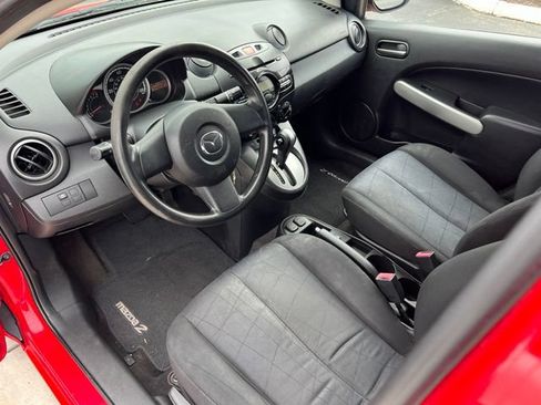 Used 2011 MAZDA MAZDA2 Sport FWD image 12