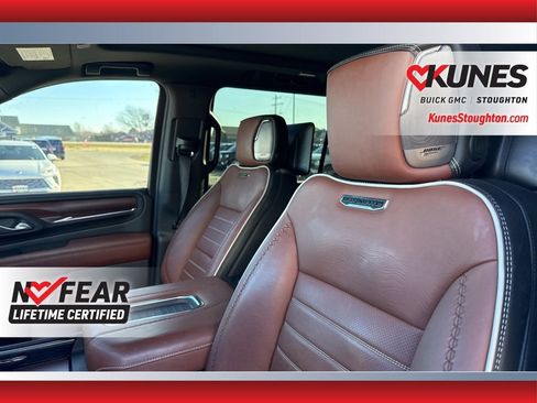 Used 2023 GMC Yukon XL Denali Ultimate image 24