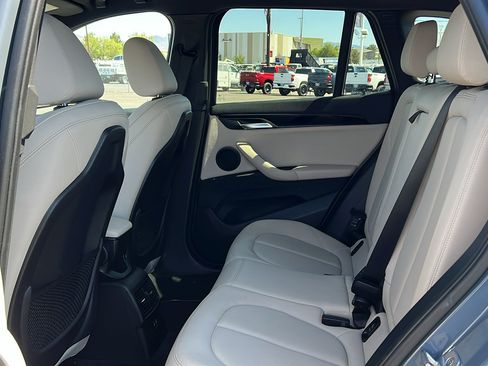 Used 2020 BMW X1 xDrive28i w/ Convenience Package AWD/4WD image 13