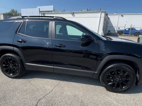 Used 2025 GMC Terrain Elevation w/ Black Edition AWD/4WD image 3