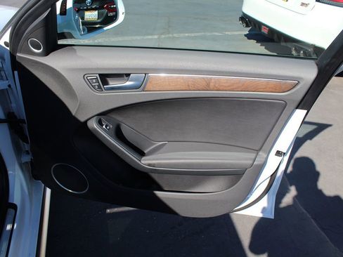 Used 2016 Audi A4 Premium Plus w/ Technology Package image 22