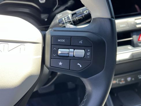 Used 2025 Kia K4 GT-Line FWD image 37