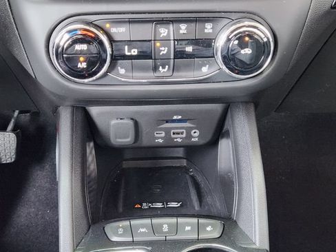 Certified 2021 Chevrolet TrailBlazer RS w/ Technology Package FWD image 14
