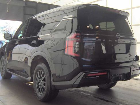 Used 2025 Nissan Armada SV AWD/4WD image 6