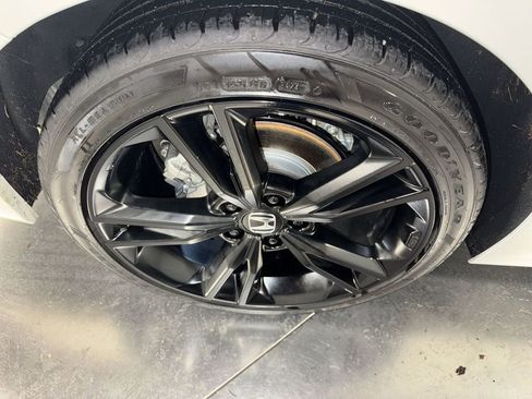 Used 2025 Honda Civic Si image 13