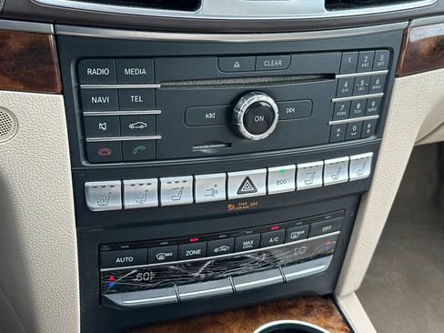 Used 2016 Mercedes-Benz E 550 Cabriolet image 22