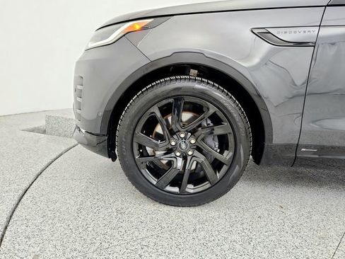 Certified 2022 Land Rover Discovery HSE R-Dynamic image 31