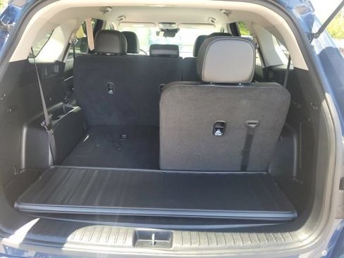 Certified 2025 Kia Sorento S AWD/4WD image 16
