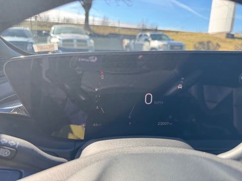 Used 2025 Buick Envista Sport Touring w/ Convenience I Package image 16