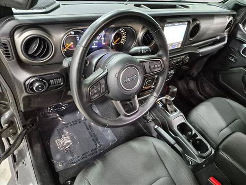 Used 2022 Jeep Gladiator Sport AWD/4WD image 10