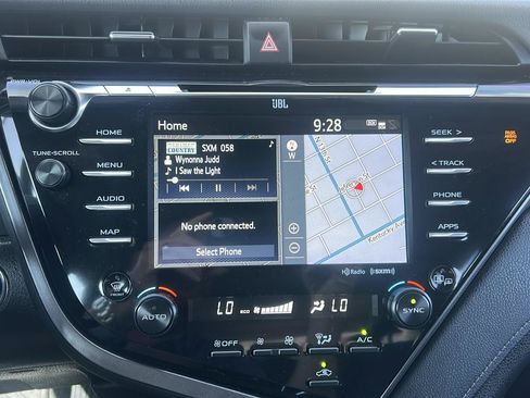 Used 2020 Toyota Camry XSE w/ Driver Assist Package FWD image 18