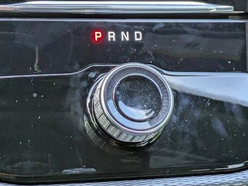 Used 2025 Jeep Grand Cherokee L Laredo w/ Luxury Tech Group I RWD image 13