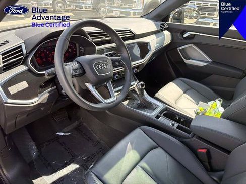 Used 2025 Audi Q3 2.0T Premium w/ Convenience Package AWD/4WD image 15