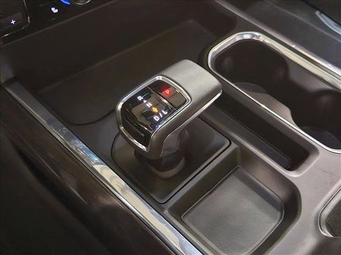 Used 2023 Chevrolet Silverado 1500 LTZ image 12