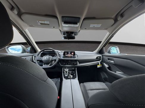 New 2026 Nissan Rogue SV w/ Cold Weather Package image 28