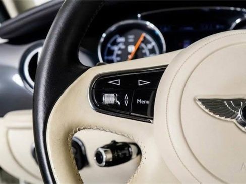 Used 2016 Bentley Mulsanne Speed image 50