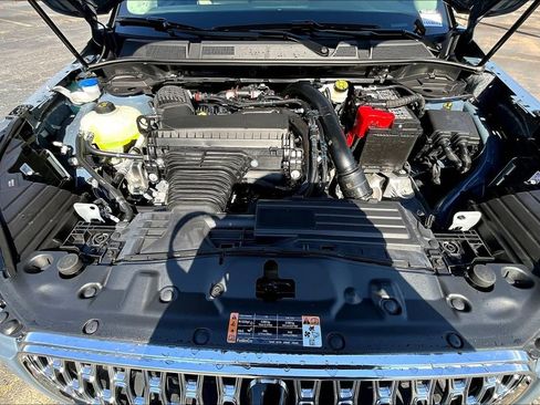 New 2026 Lincoln Corsair Premiere image 11