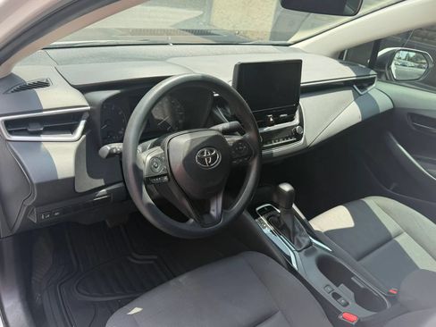 Used 2024 Toyota Corolla LE FWD image 23