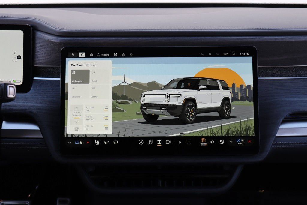 Used 2023 Rivian R1S Adventure Quad AWD/4WD image 48