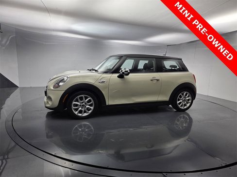 Used 2015 MINI Cooper S image 30